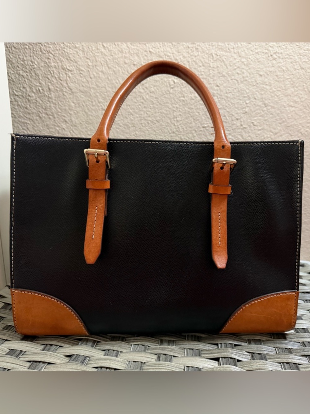 Dooney & Bourke Black Janine Leather Satchel Tan Trim Colorful Chevron Lining - Picture 10 of 16